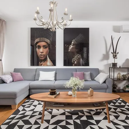 Luxury Hyperion With Private Pool And Garden *