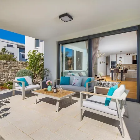 公寓 Luxury Hyperion With Private Pool And Garden 穆泰尔岛