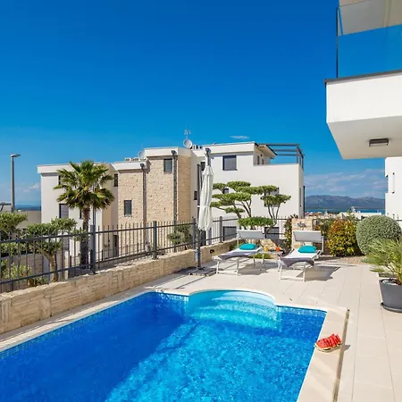 Luxury Hyperion With Private Pool And Garden Lägenhet Murter