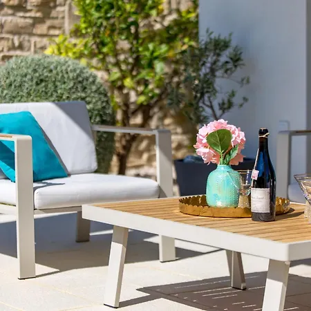 公寓 Luxury Hyperion With Private Pool And Garden