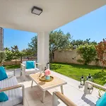 Luxury Hyperion With Private Pool And Garden * 穆泰尔岛