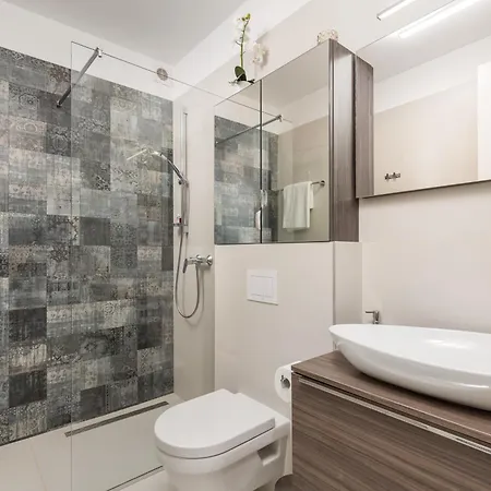 아파트 Luxury Hyperion With Private Pool And Garden